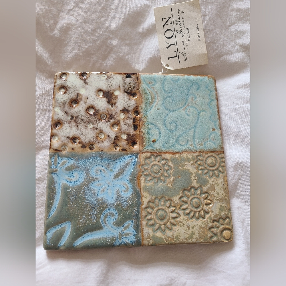 Tile / Trivet / Wall Hanging Decor - Lyon Home Gallery - NWT!